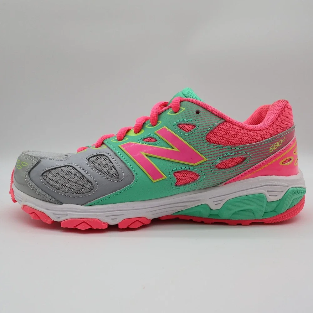 New Balance 680v3 Running Shoes Kids 4 Grey Green Pink KR680GKY Sneaker